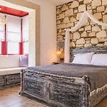 Casa Rubino فندق ألاتشاتي