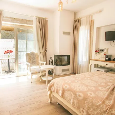 Hotel Casa Rubino Butik Alacati