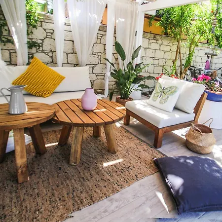 Casa Rubino Butik Hotel *