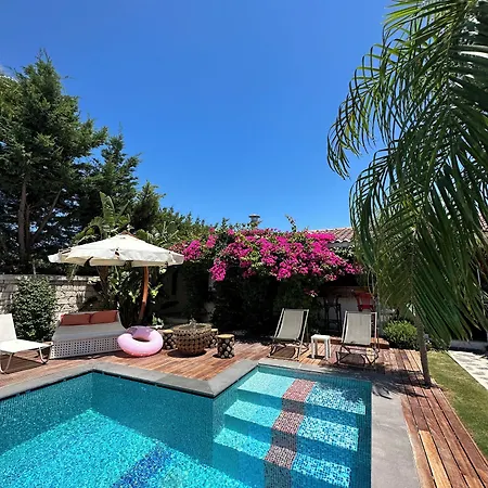 Casa Rubino Hotel *
