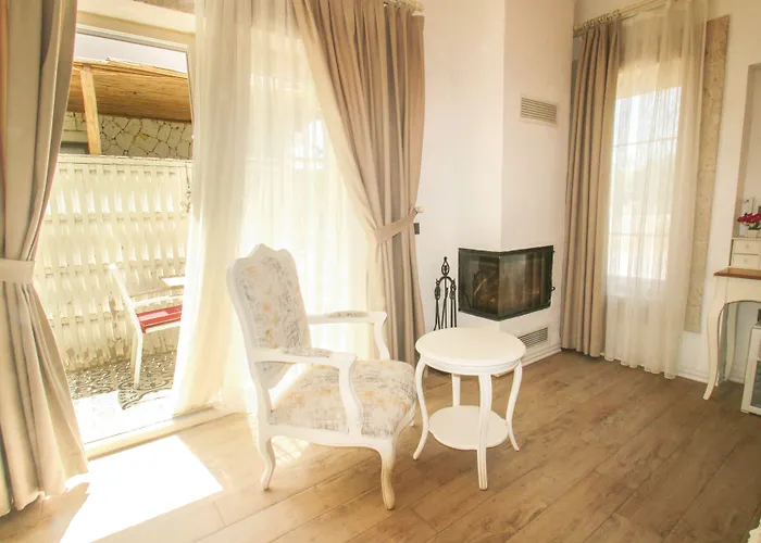 Casa Rubino Hotel *